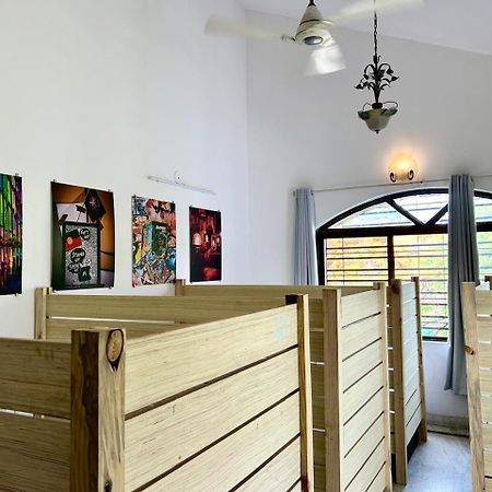 Hostel Lifespace- Twin Bungalow With Pods, Bunks, Private Rooms, Cowork & Cafe Pune Exterior foto
