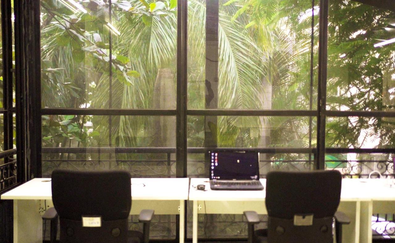 Hostel Lifespace- Twin Bungalow With Pods, Bunks, Private Rooms, Cowork & Cafe Pune Exterior foto